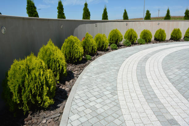 Best Residential Driveway Paver Services  in Vineyard, CA