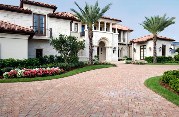Best Driveway Paving Contractor  in Vineyard, CA